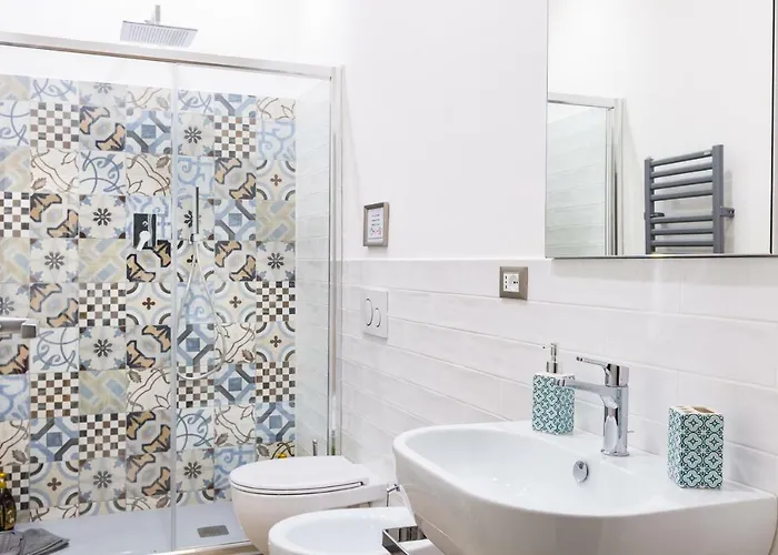 Sixty One Luxury * Rome